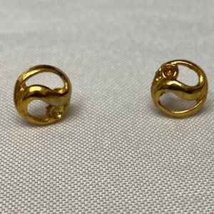 Gold Tone Round Dangle Drop Earrings Metal Butterfly Back No Stone Undated Era